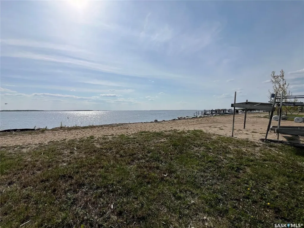 118-119 Murray Crescent Fishing Lake SK S0A 1A0