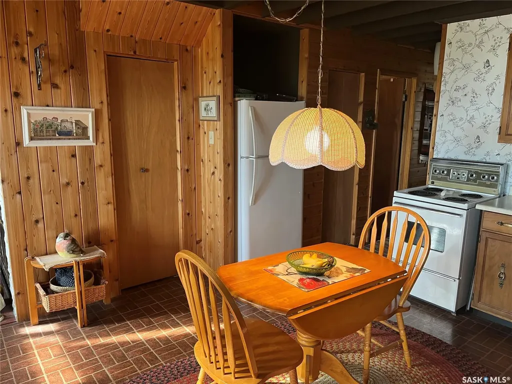 118-119 Murray Crescent Fishing Lake SK S0A 1A0