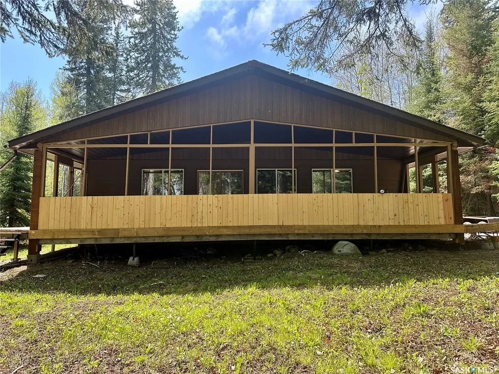 713 Niskemin Drive Northern Admin District SK S0J 1L0