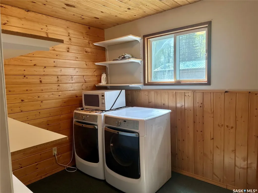 713 Niskemin Drive Northern Admin District SK S0J 1L0
