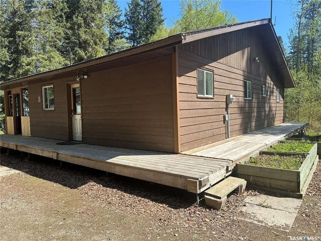 713 Niskemin Drive Northern Admin District SK S0J 1L0