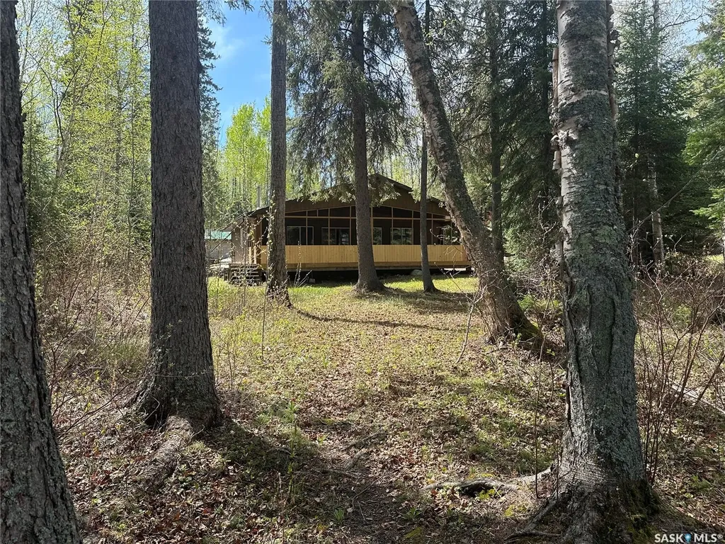 713 Niskemin Drive Northern Admin District SK S0J 1L0