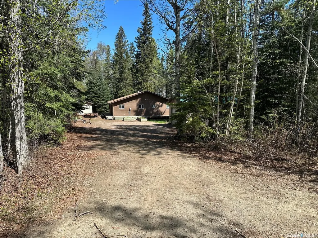 713 Niskemin Drive Northern Admin District SK S0J 1L0