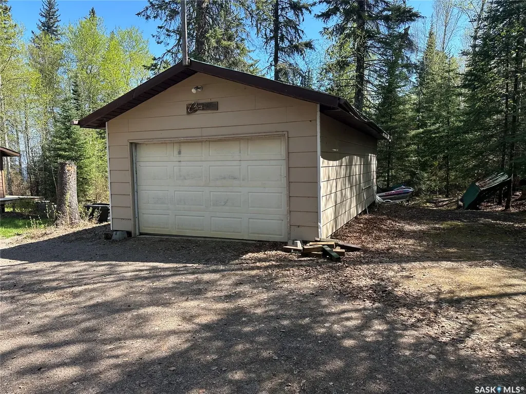 713 Niskemin Drive Northern Admin District SK S0J 1L0