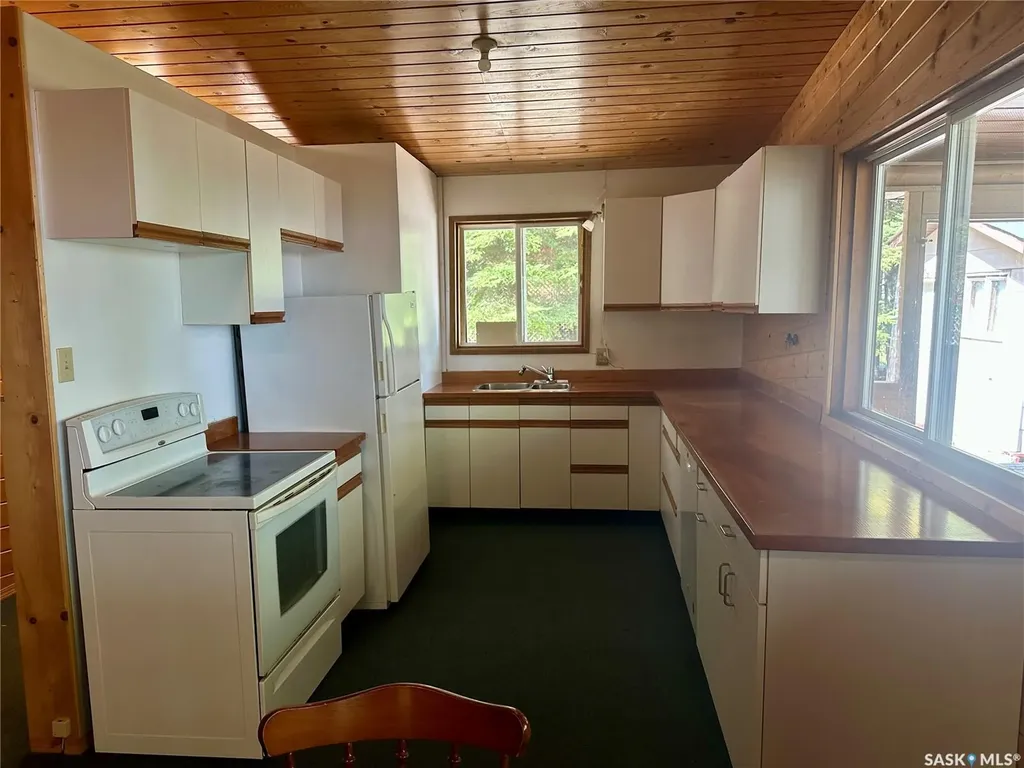 713 Niskemin Drive Northern Admin District SK S0J 1L0