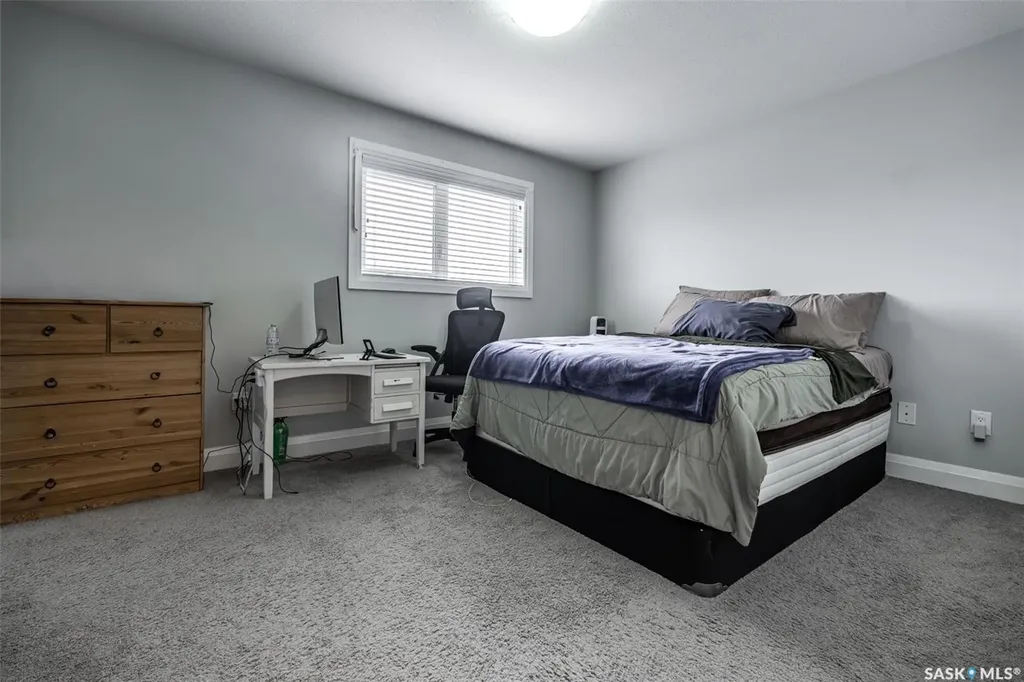 111 Rosewood Gate N Saskatoon SK S7V 0E5
