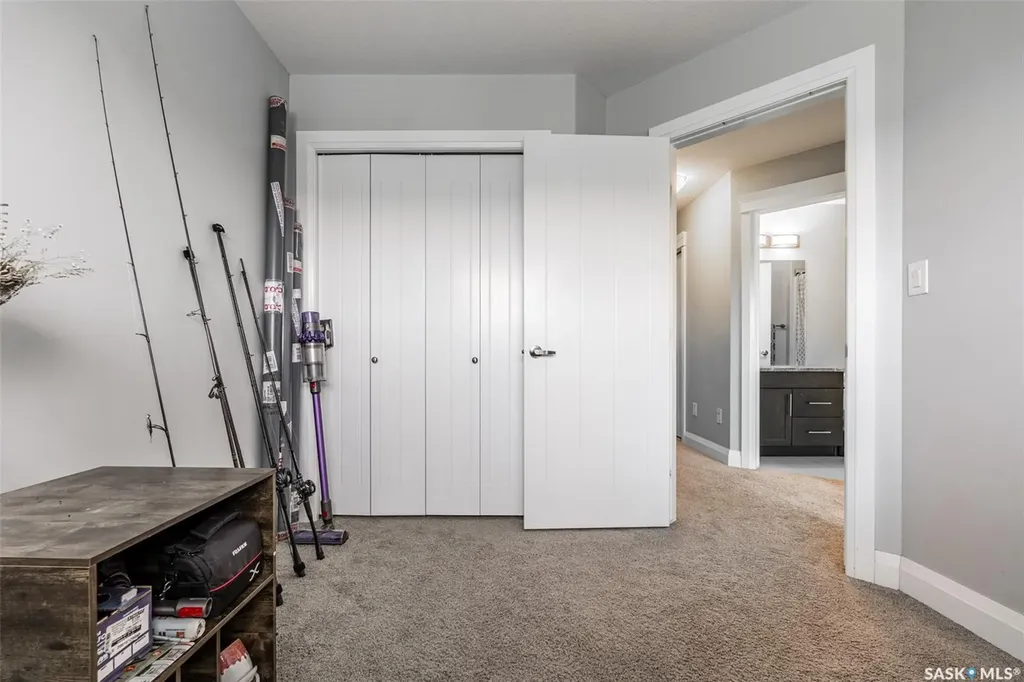 111 Rosewood Gate N Saskatoon SK S7V 0E5