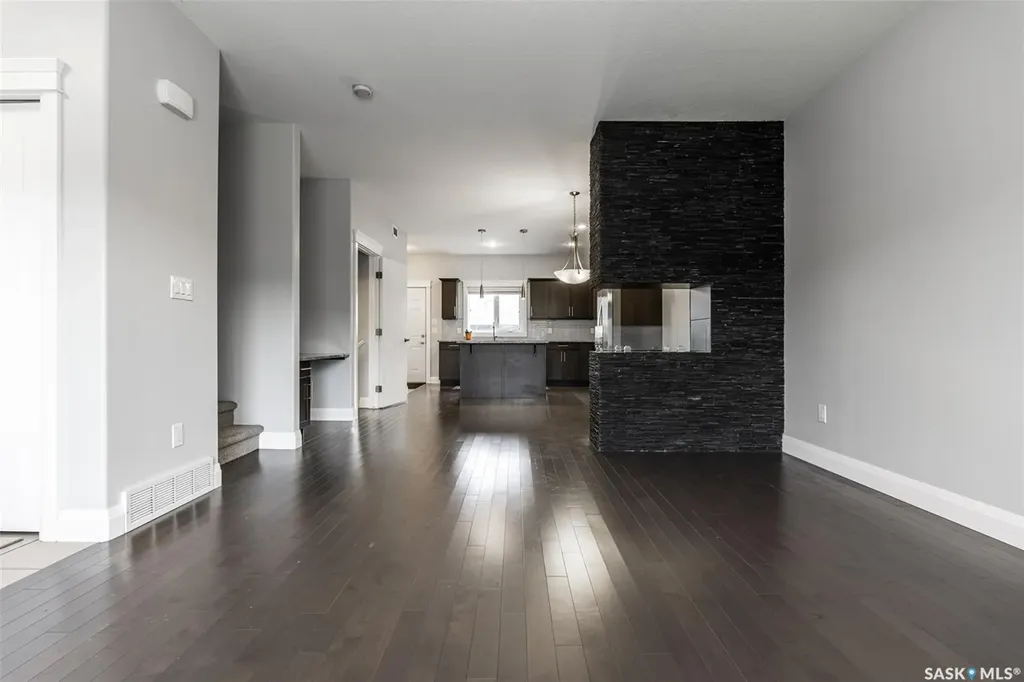111 Rosewood Gate N Saskatoon SK S7V 0E5