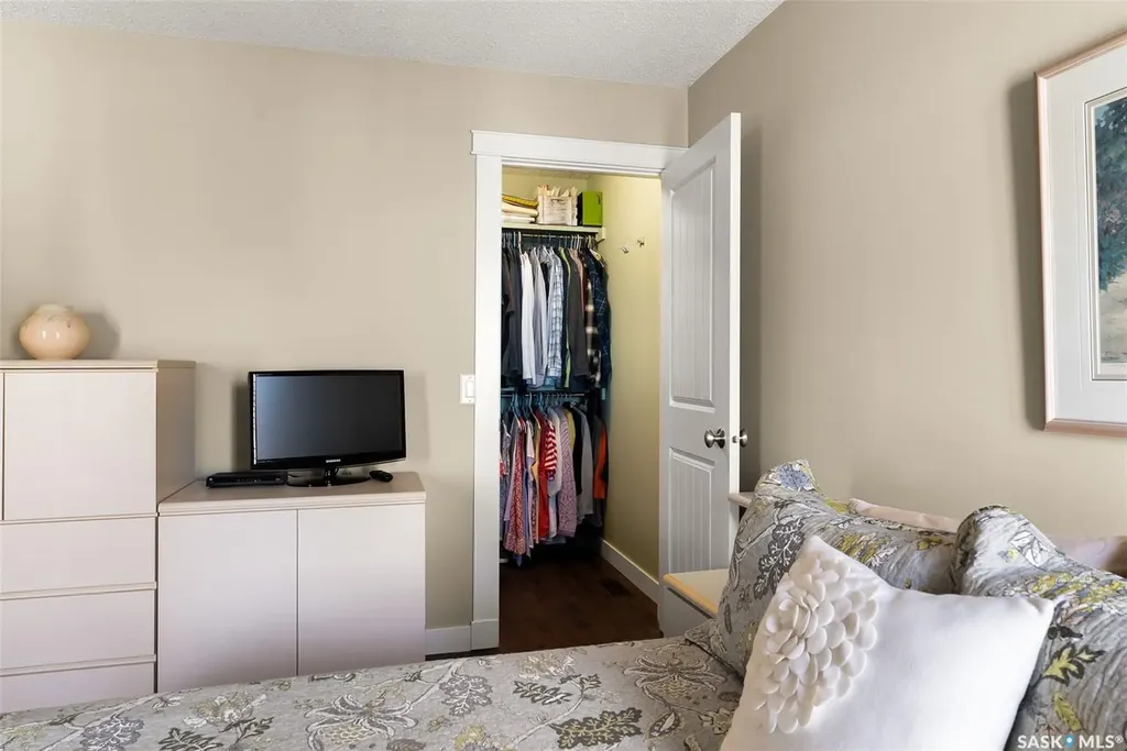 3246 Margaret Road Regina SK S4V 1G6