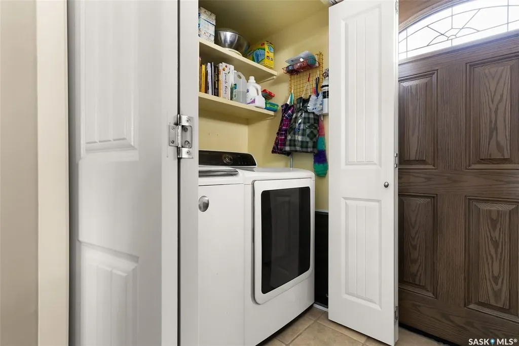 3246 Margaret Road Regina SK S4V 1G6