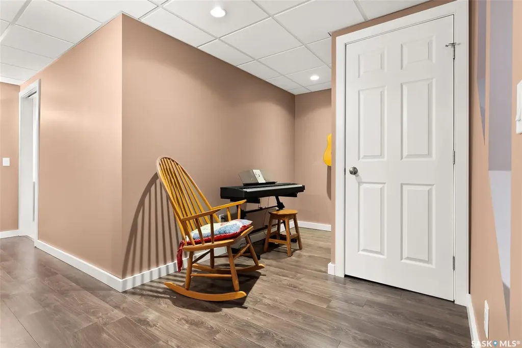 3246 Margaret Road Regina SK S4V 1G6