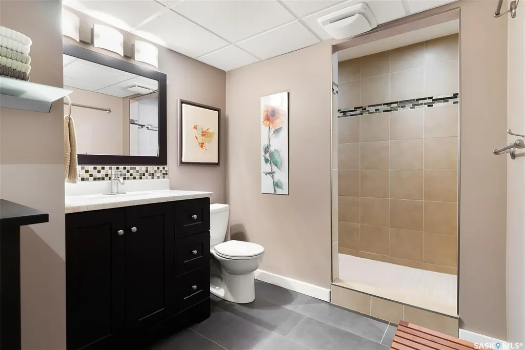 3246 Margaret Road Regina SK S4V 1G6