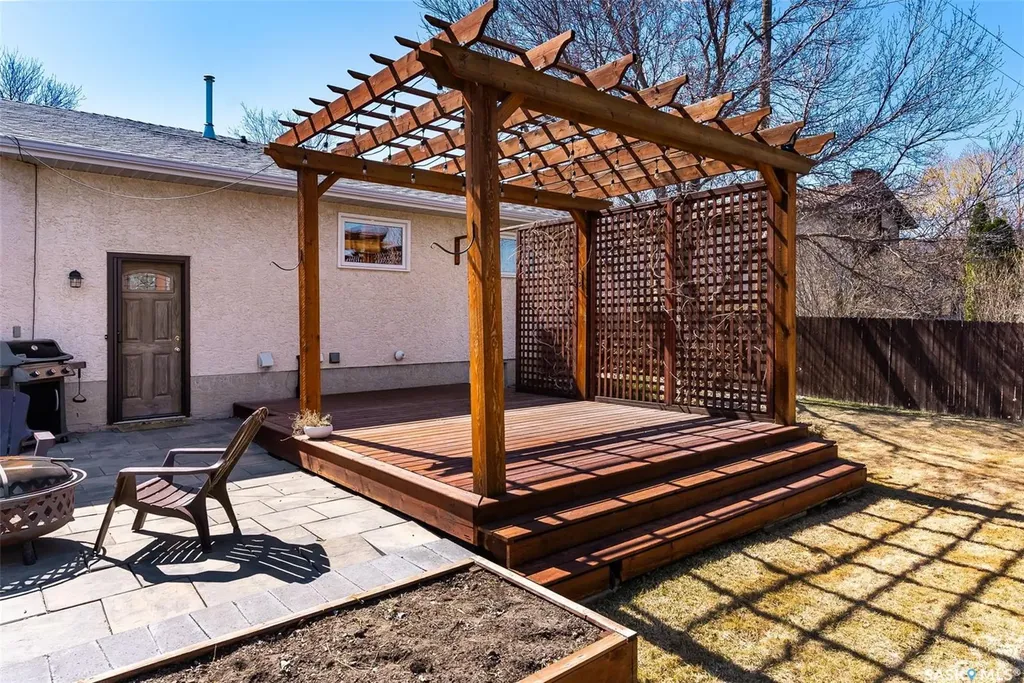 3246 Margaret Road Regina SK S4V 1G6