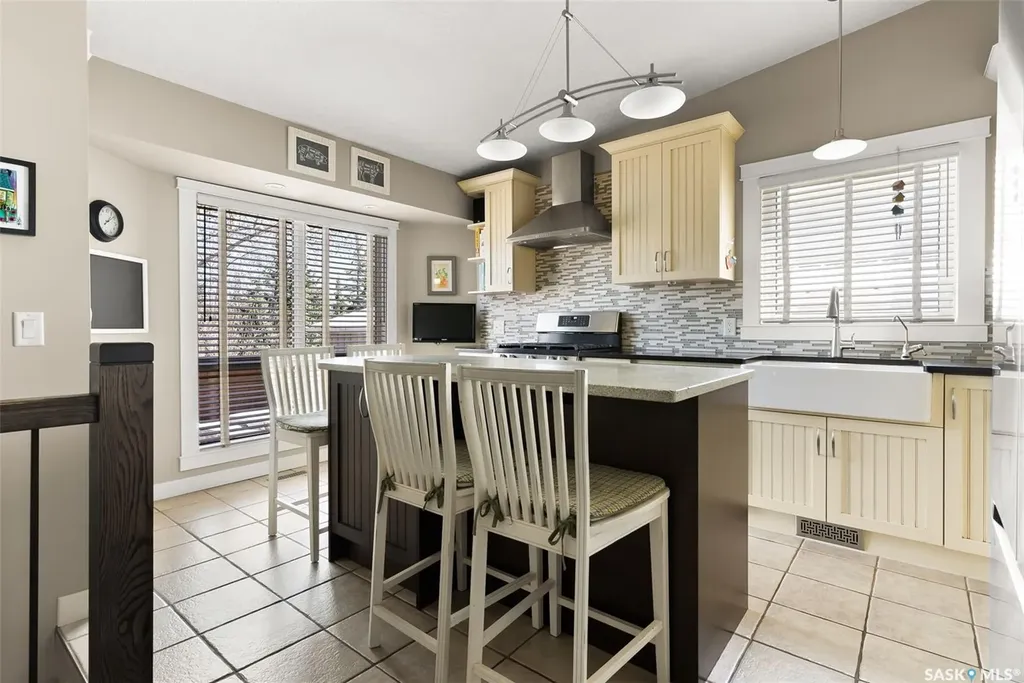 3246 Margaret Road Regina SK S4V 1G6