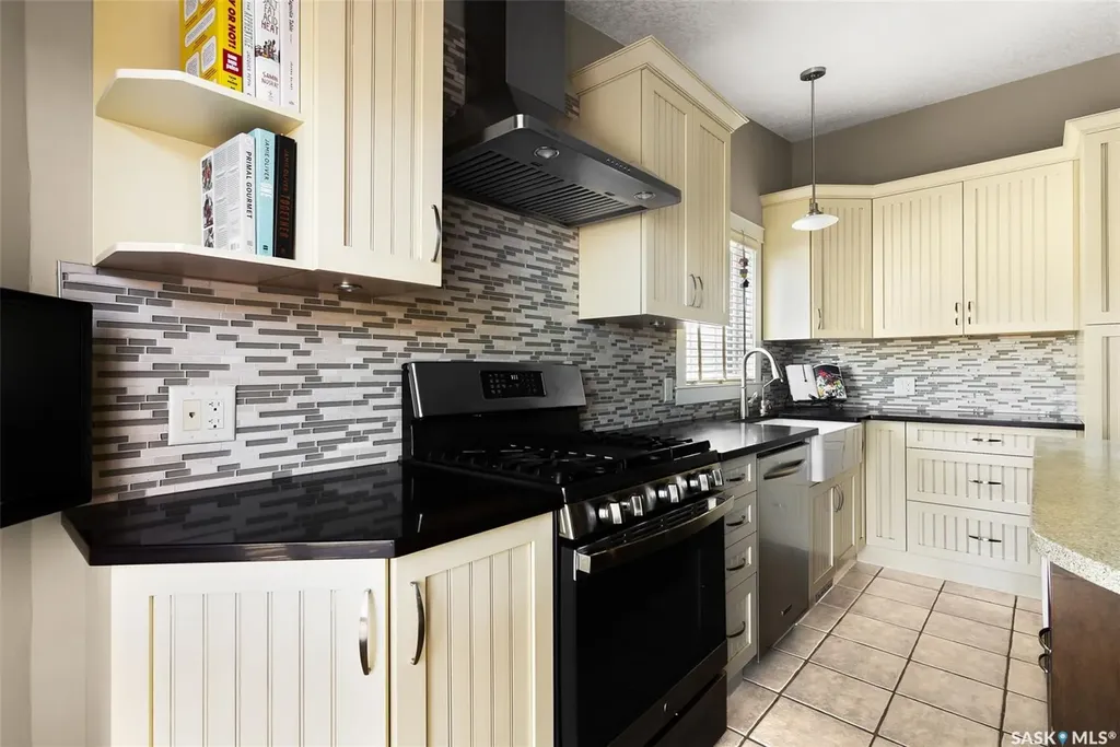 3246 Margaret Road Regina SK S4V 1G6