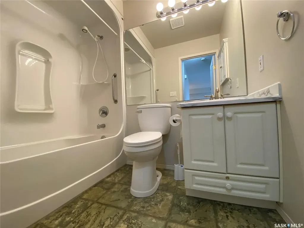 57 Russell Drive Yorkton SK S3N 4B6