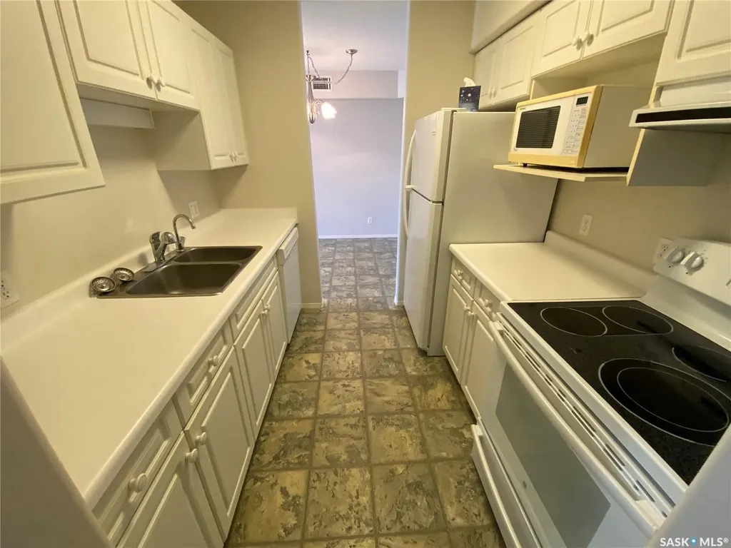 57 Russell Drive Yorkton SK S3N 4B6