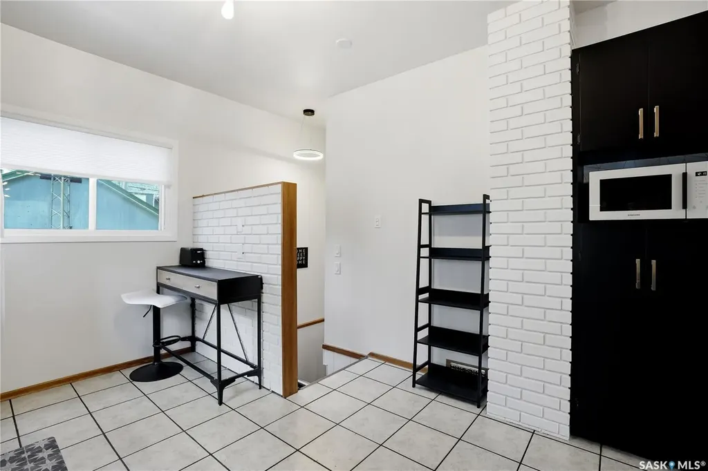 3136 Robinson Street Regina SK S4S 1V5