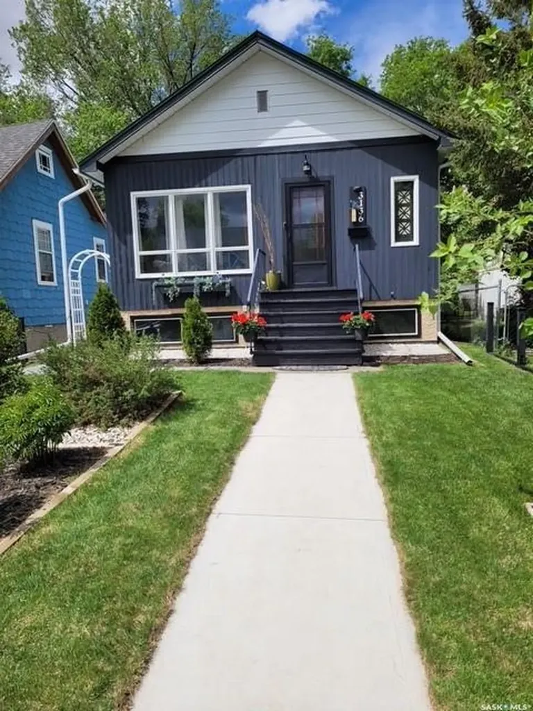 3136 Robinson Street Regina SK S4S 1V5