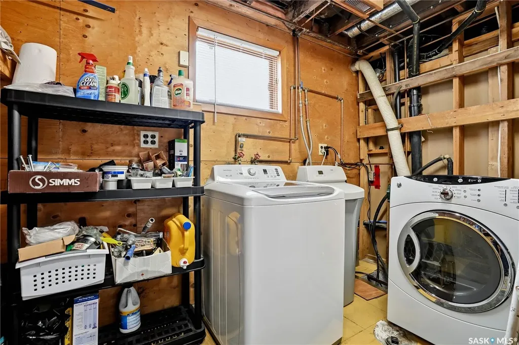 3136 Robinson Street Regina SK S4S 1V5