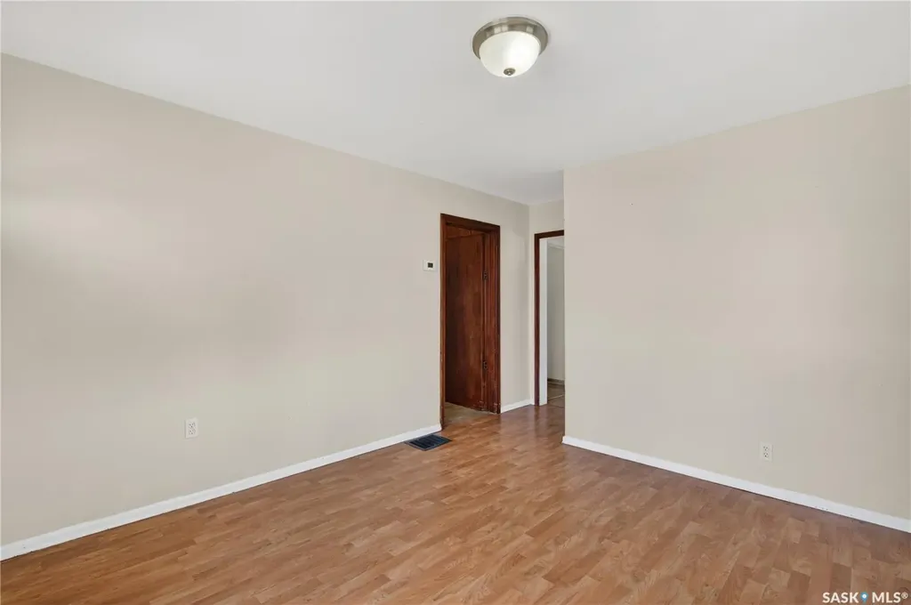 305 Burrows Avenue W Melfort SK S0E 1A0