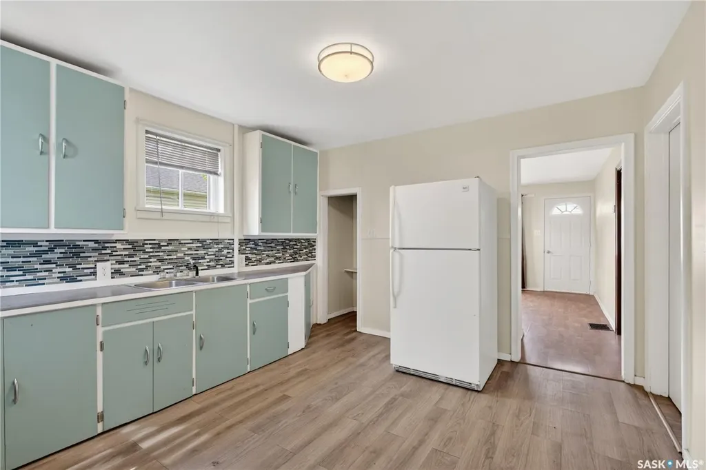 305 Burrows Avenue W Melfort SK S0E 1A0