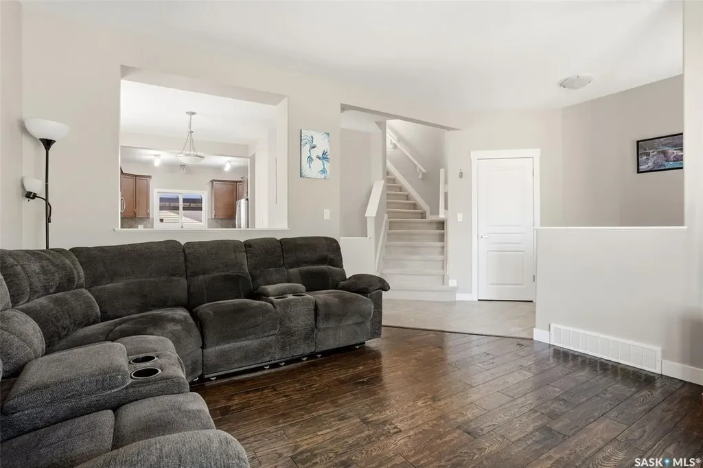 7516 Oxbow Way Regina SK S4Y 0B5