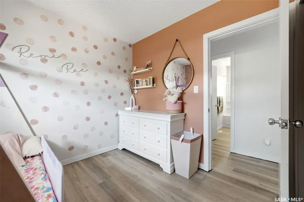 28 Cameron Crescent Regina SK S4S 2X2
