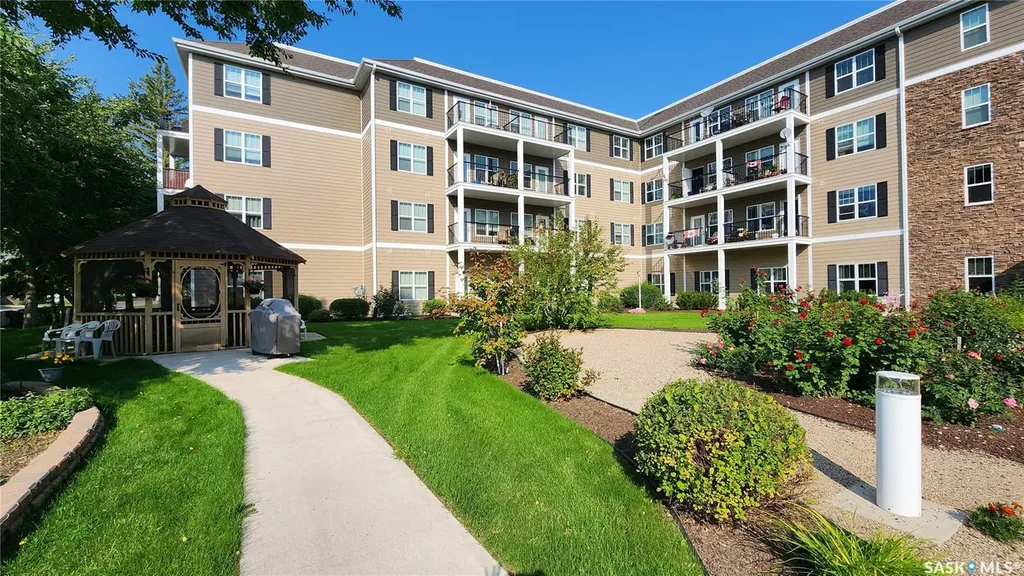680 7th Avenue E Melville SK S0A 2P0