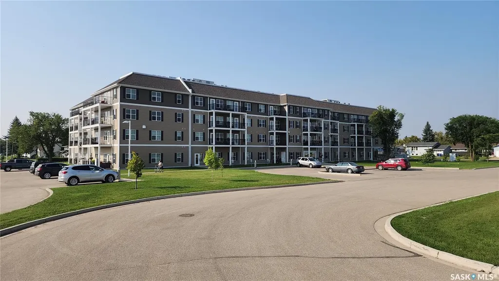 680 7th Avenue E Melville SK S0A 2P0