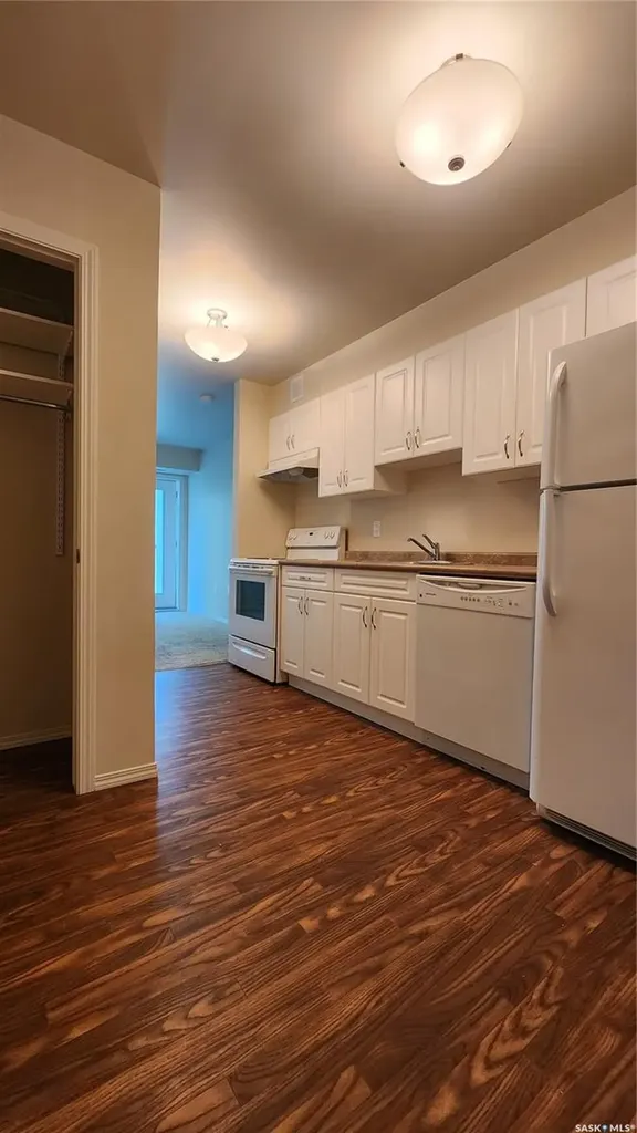 680 7th Avenue E Melville SK S0A 2P0