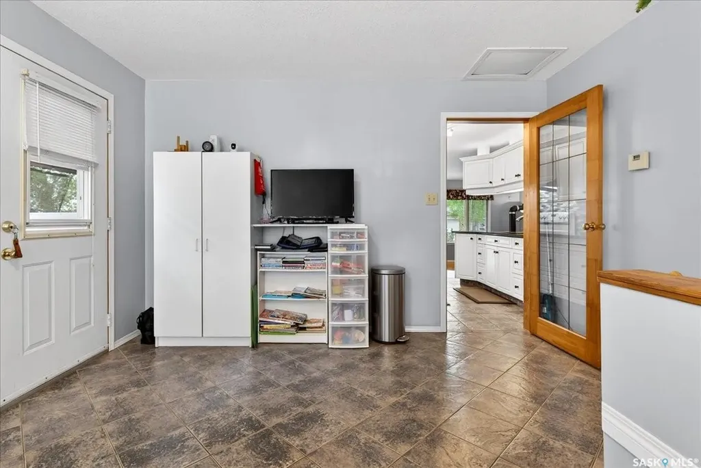 31 Faunt Bay Regina SK S4X 2J8