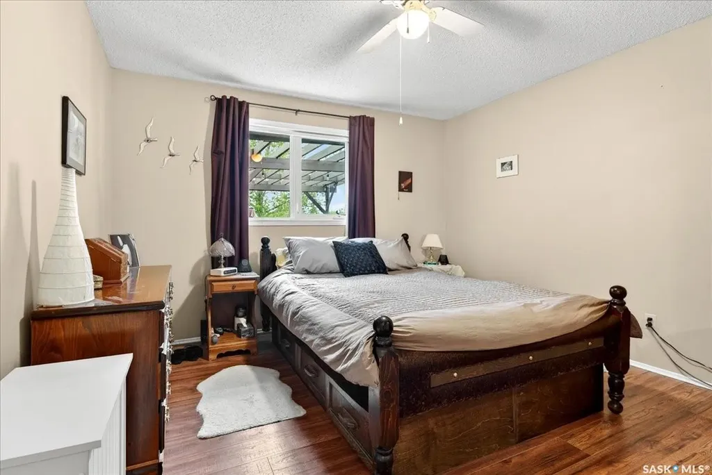 31 Faunt Bay Regina SK S4X 2J8