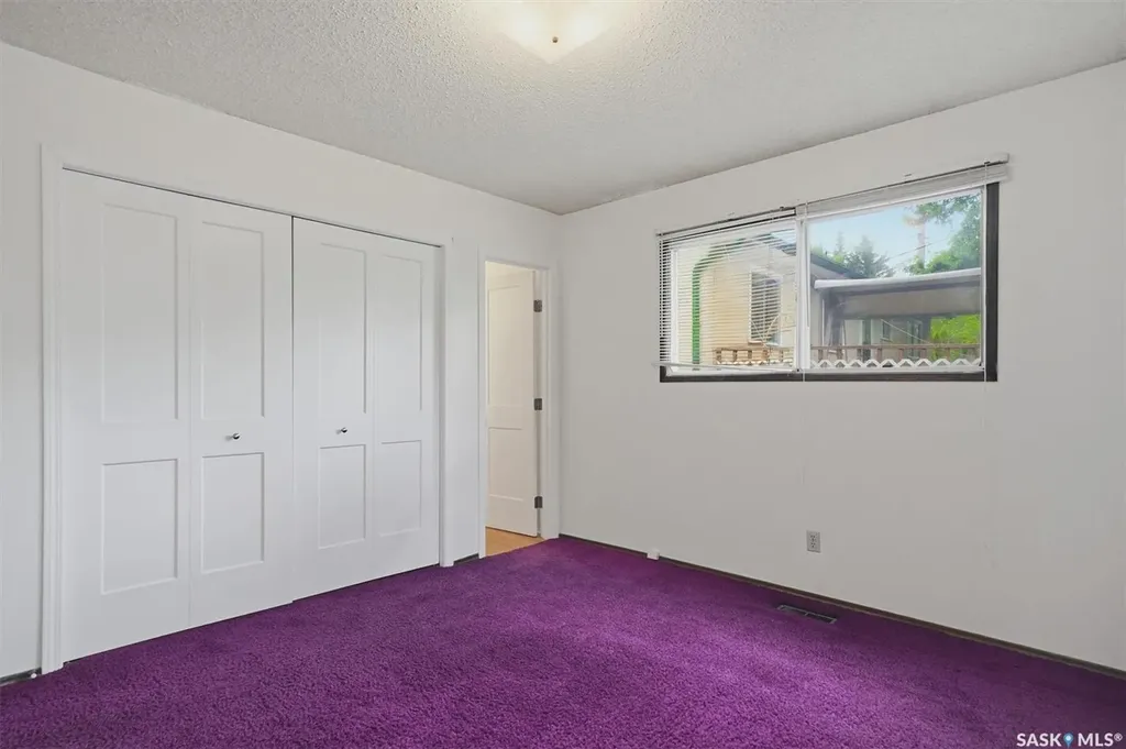 1306 Egbert Avenue Saskatoon SK S7N 1X7