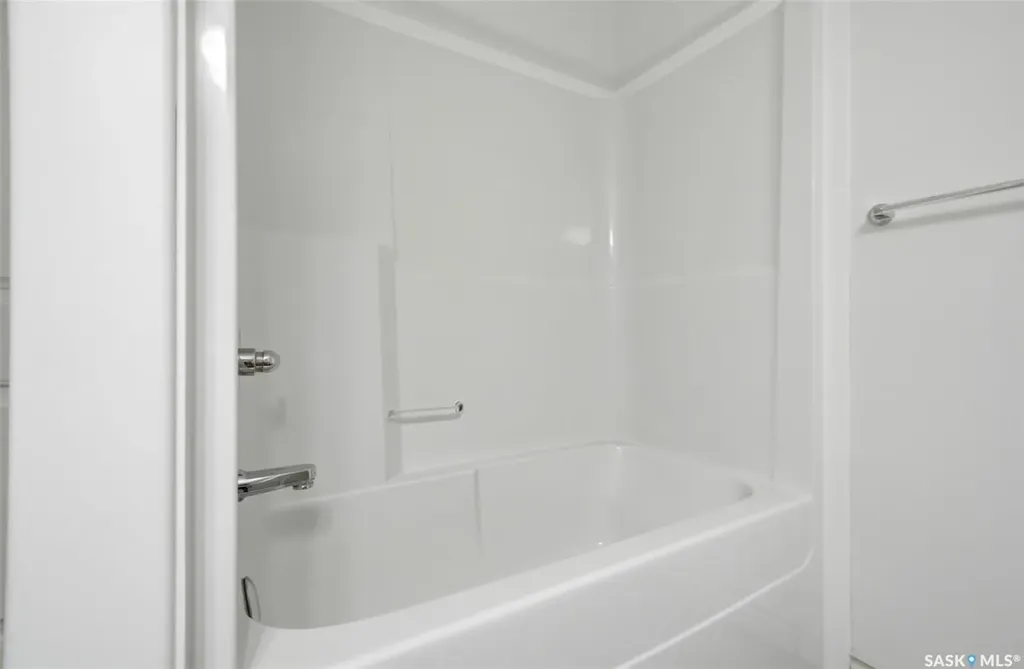 4348 Shaffer Street Regina SK S4W 0L4