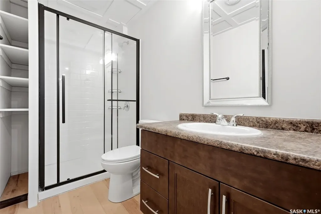 4348 Shaffer Street Regina SK S4W 0L4