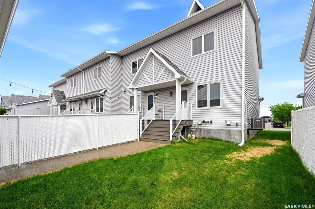 4348 Shaffer Street Regina SK S4W 0L4