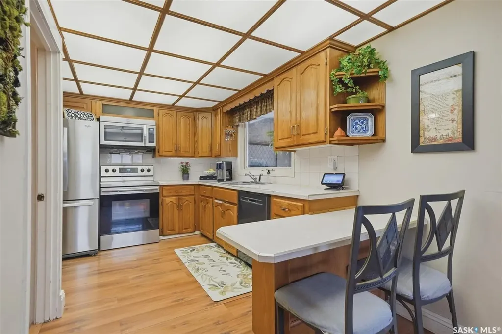 914 Trotter Crescent Saskatoon SK S7L 3R1