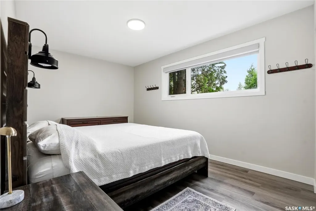 3345 Mountbatten Street Saskatoon SK S7M 3T8