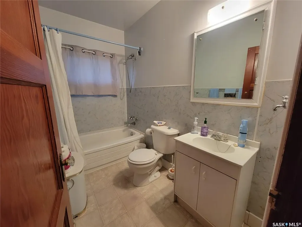 106 Railway Avenue E Neilburg SK S0M 2C0