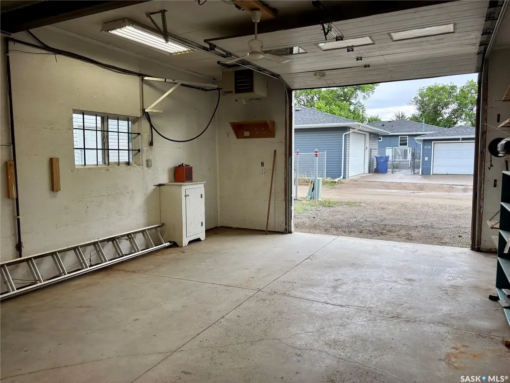 605 College Avenue E Regina SK S4N 0W3