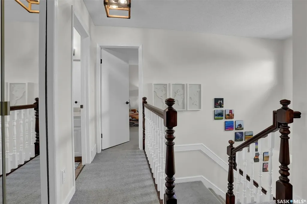 3403 Edinburgh Drive Regina SK S4V 2H8