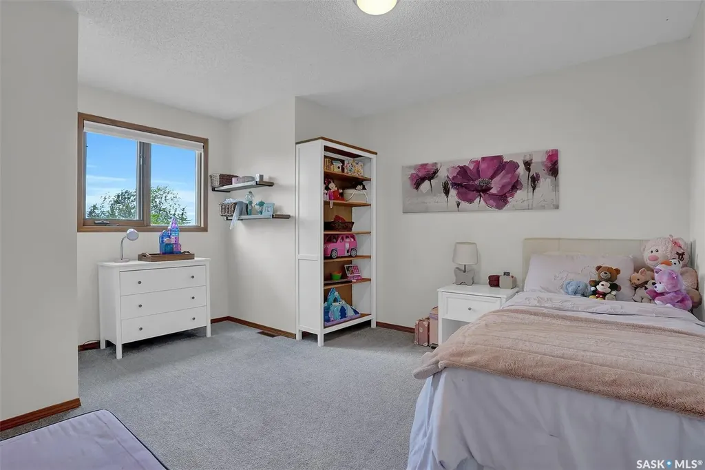 3403 Edinburgh Drive Regina SK S4V 2H8