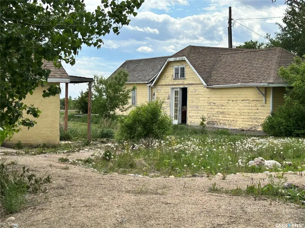 601 Colborne Avenue Viscount SK S0K 4M0