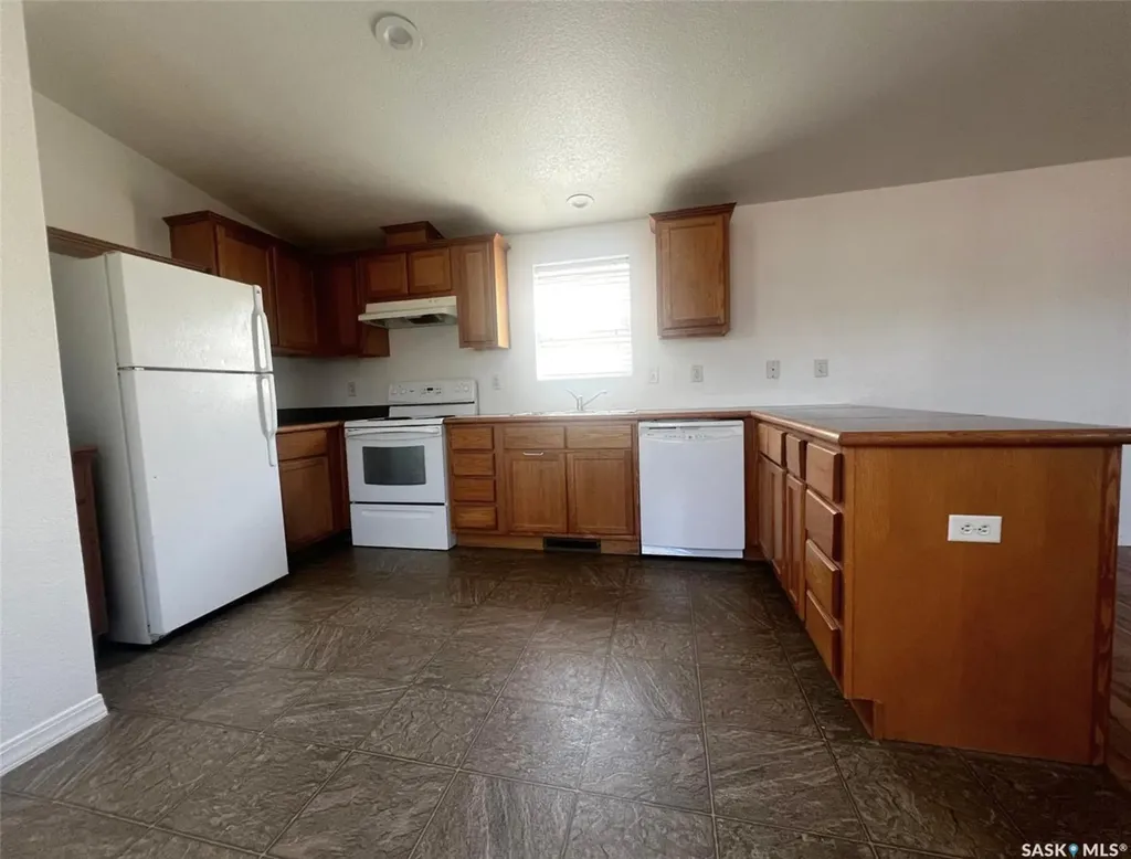 132 Prairie Sun Court Swift Current SK S9H 3X6
