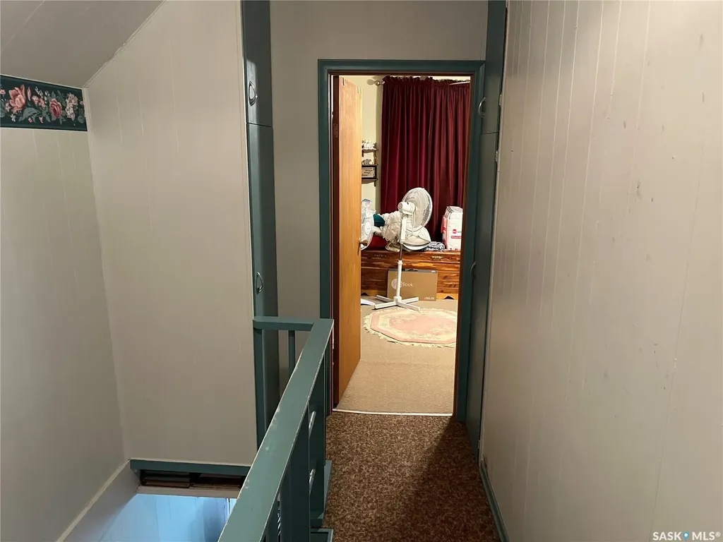 98 3rd Street NE Wadena SK S0A 4J0