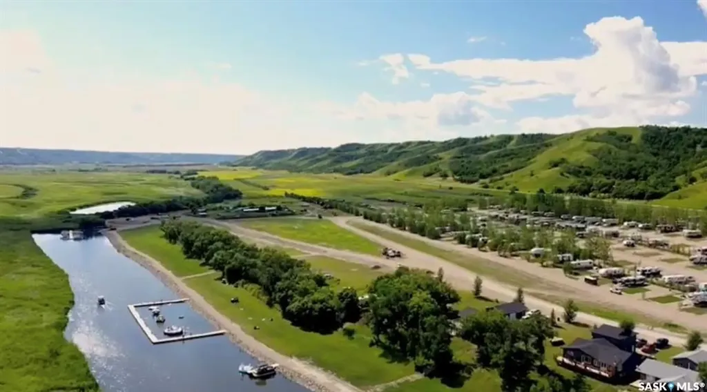 14 Oakley Lane Round Lake SK S0G 4Z0