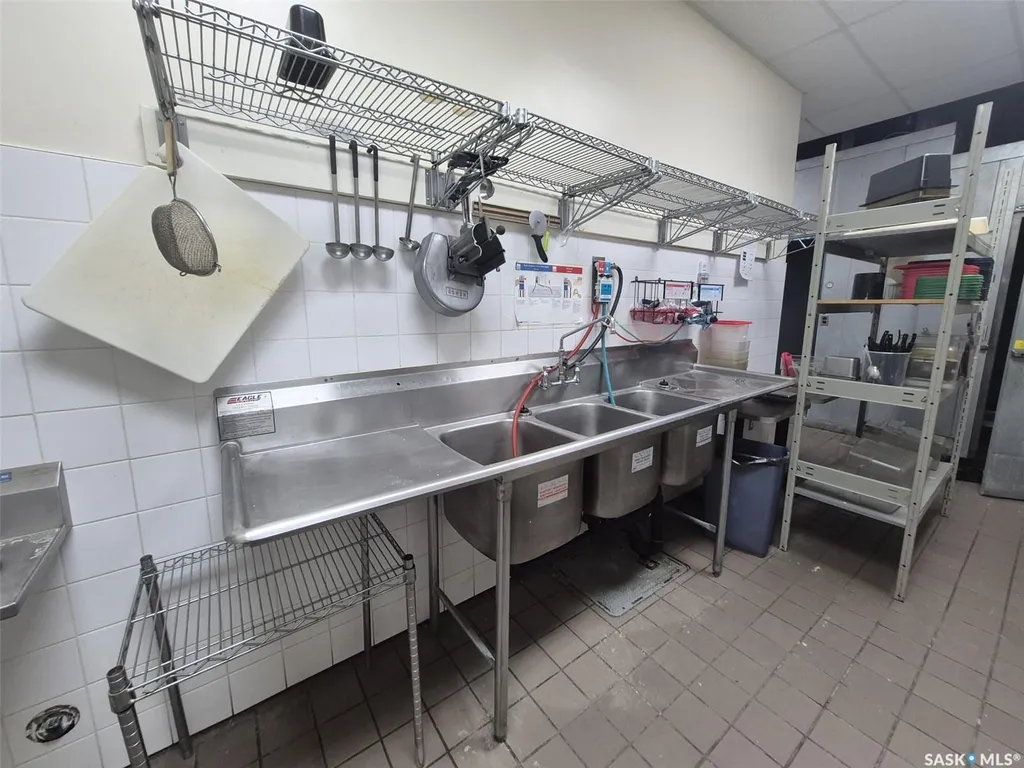 210 Service Road Melville SK S0A 0G5
