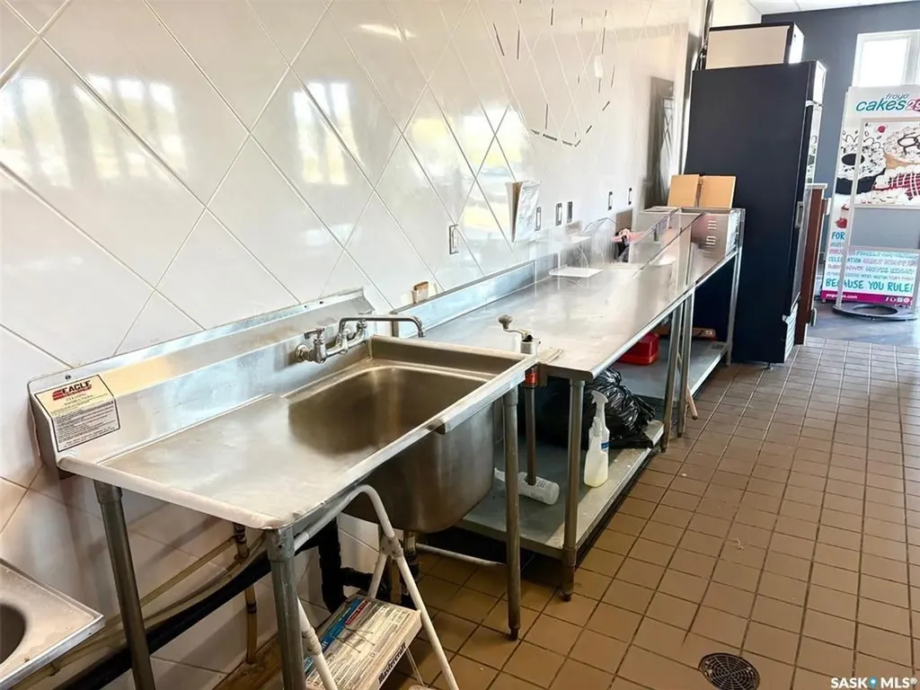 210 Service Road Melville SK S0A 0G5