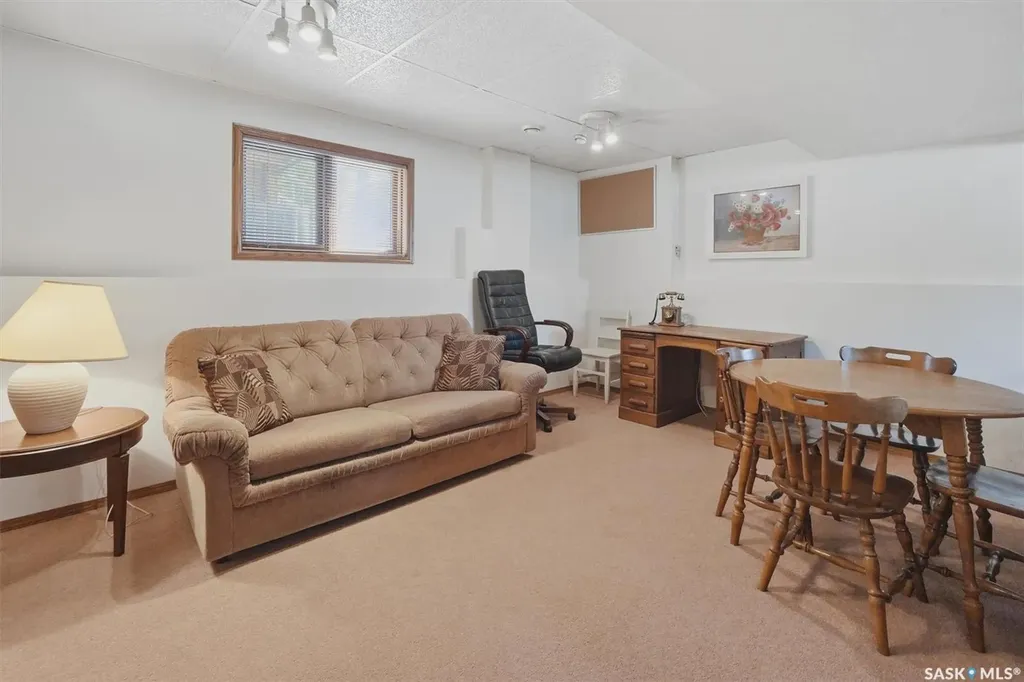 314 Bornstein Crescent Saskatoon SK S7N 3Y3